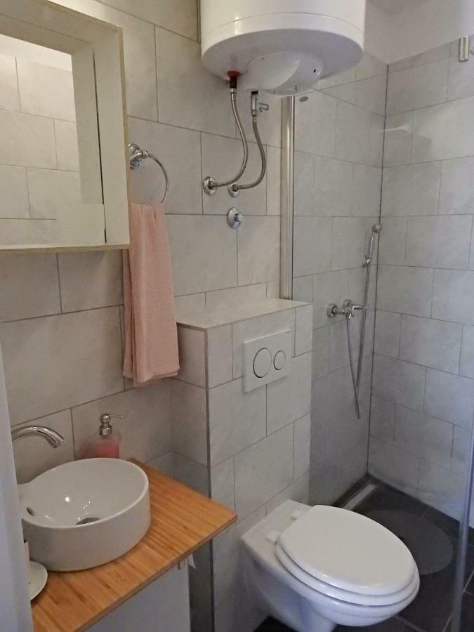 Apartment Antonela 斯拉汀 外观 照片