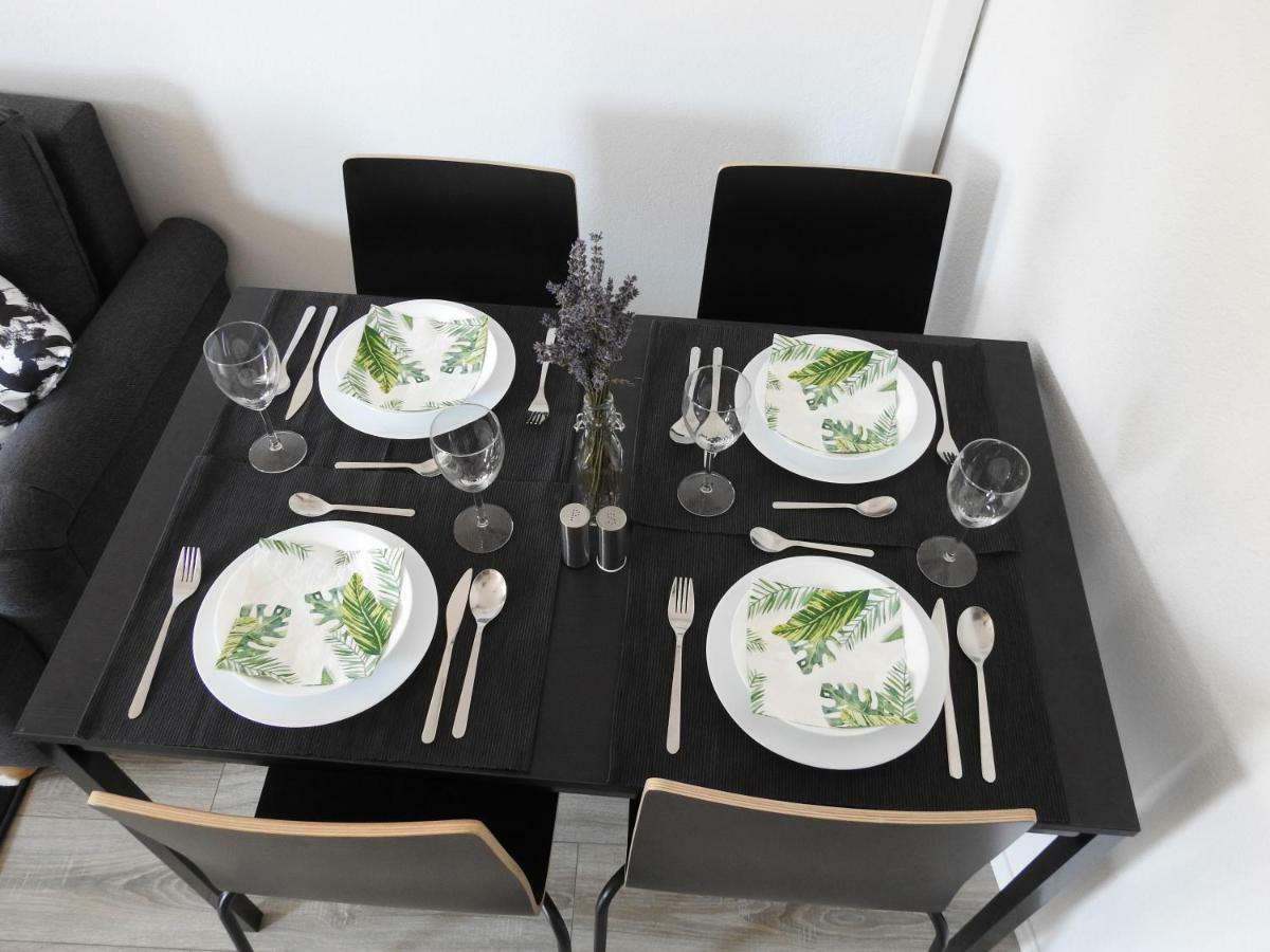 Apartment Antonela 斯拉汀 外观 照片
